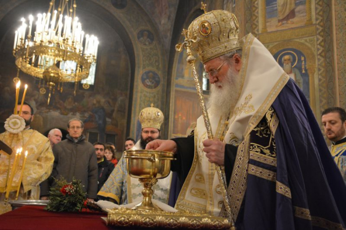 Тържествена Василиева св. литургия за празника Богоявление в столицата и освещаване на бойните знамена