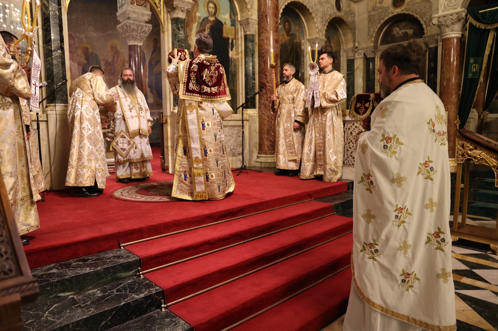Тържествена света литургия по повод празника на светите братя Кирил и Методий 